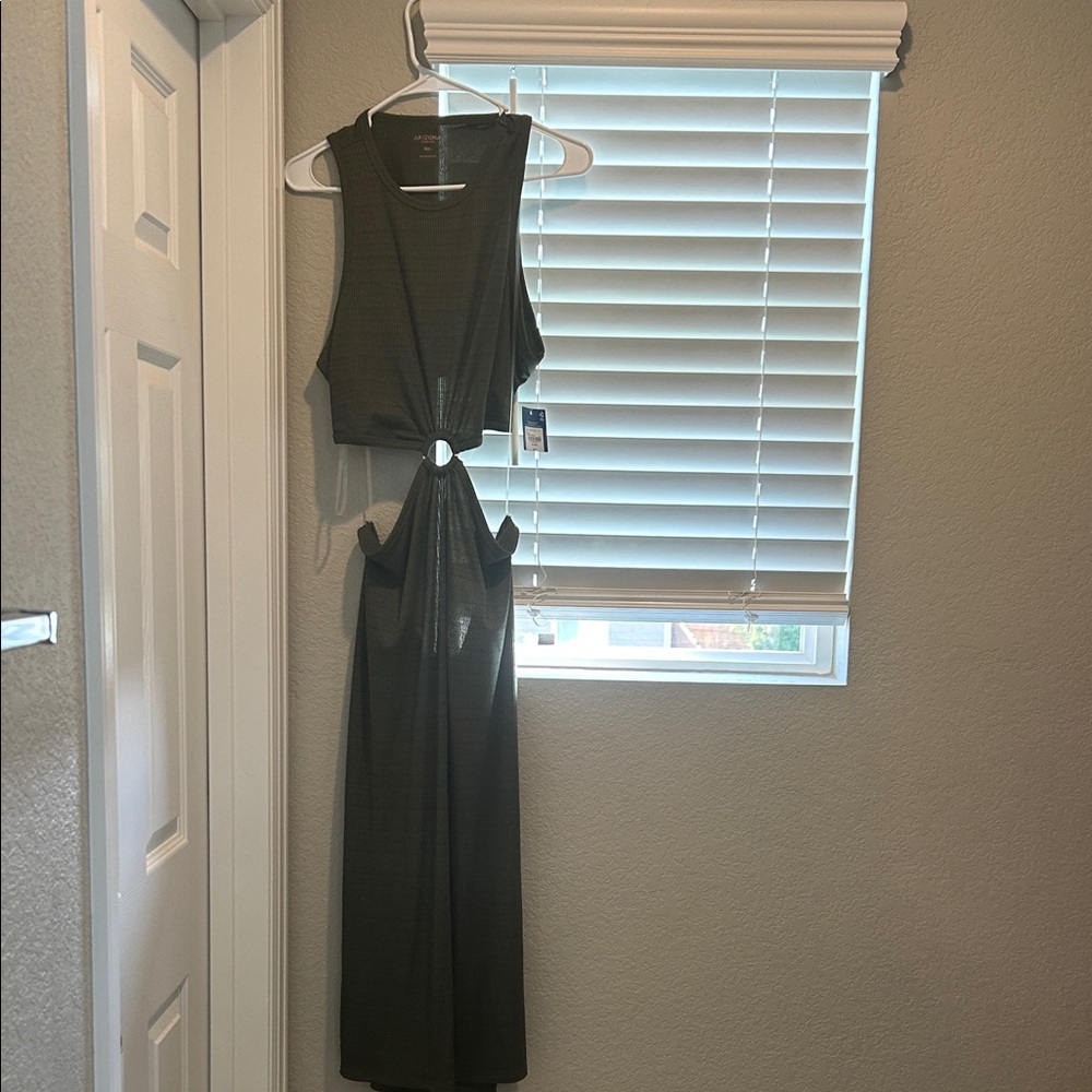 Arizona Jean Company Backless Olive Dress